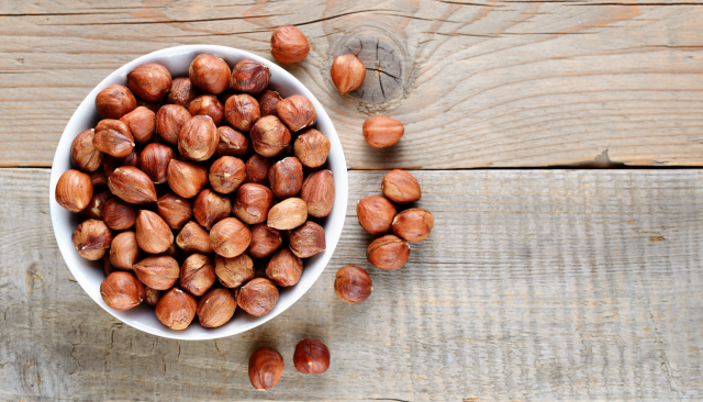 Hazelnuts (2)